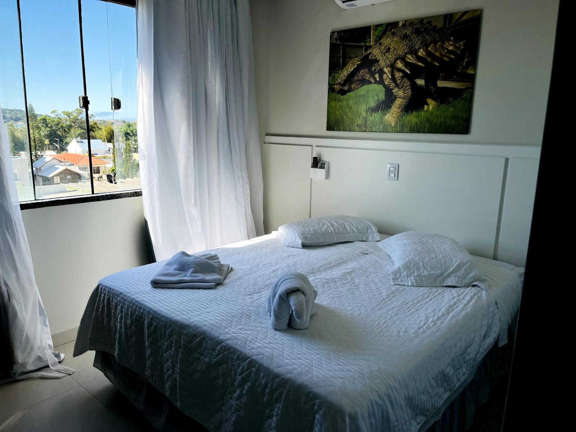 Recanto Dos Dinossauros Hotel Penha (Santa Catarina)