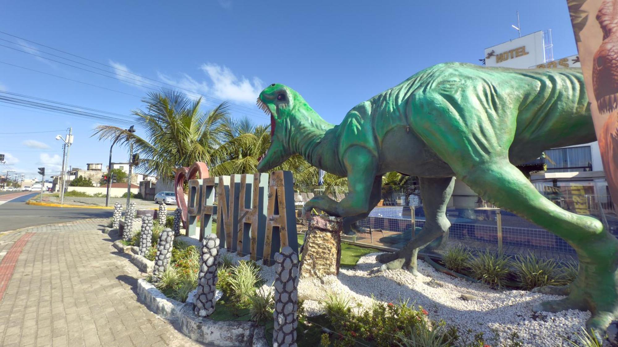 Recanto Dos Dinossauros Hotel Penha (Santa Catarina)